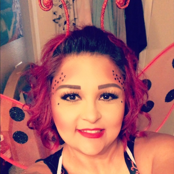 Meet your Posher, Isabel - Picture 4 of 12